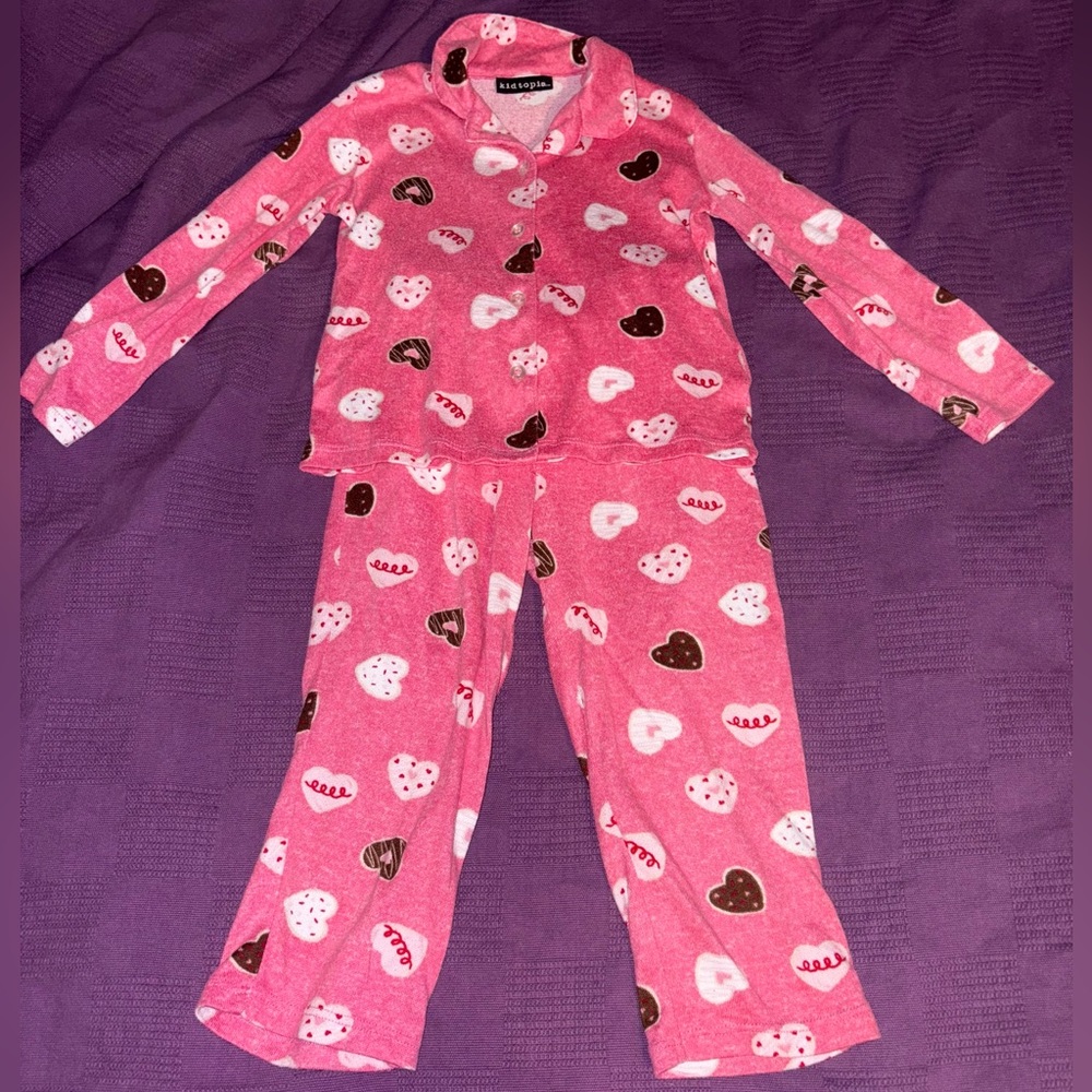 Kidtopia Pink and Brown Heart-Patterned Fabric
